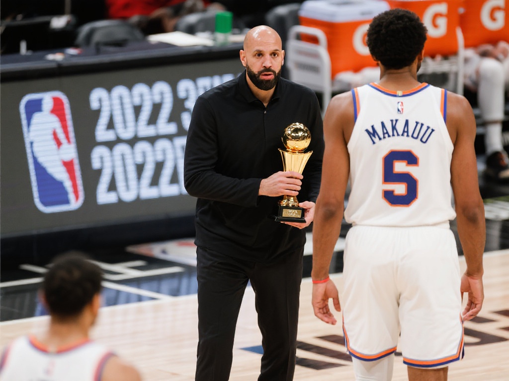 以2022-23赛季为例，某位执教弱旅的